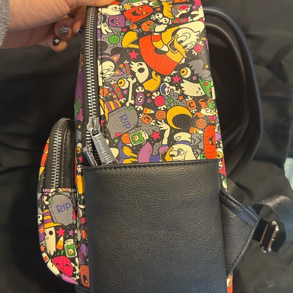 Disney Park Halloween Loungefly backpack - Picture 3 of 6